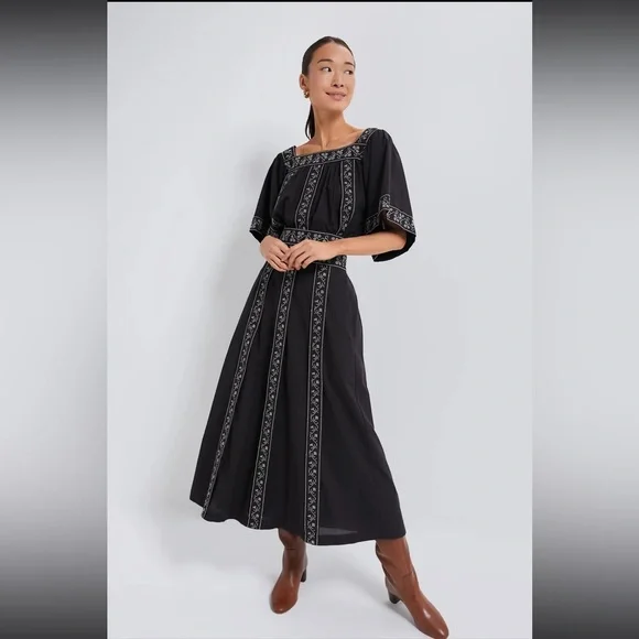 TUCKERNUCK Embroidered Alea Half-Sleeve Top — S - Picture 7 of 8